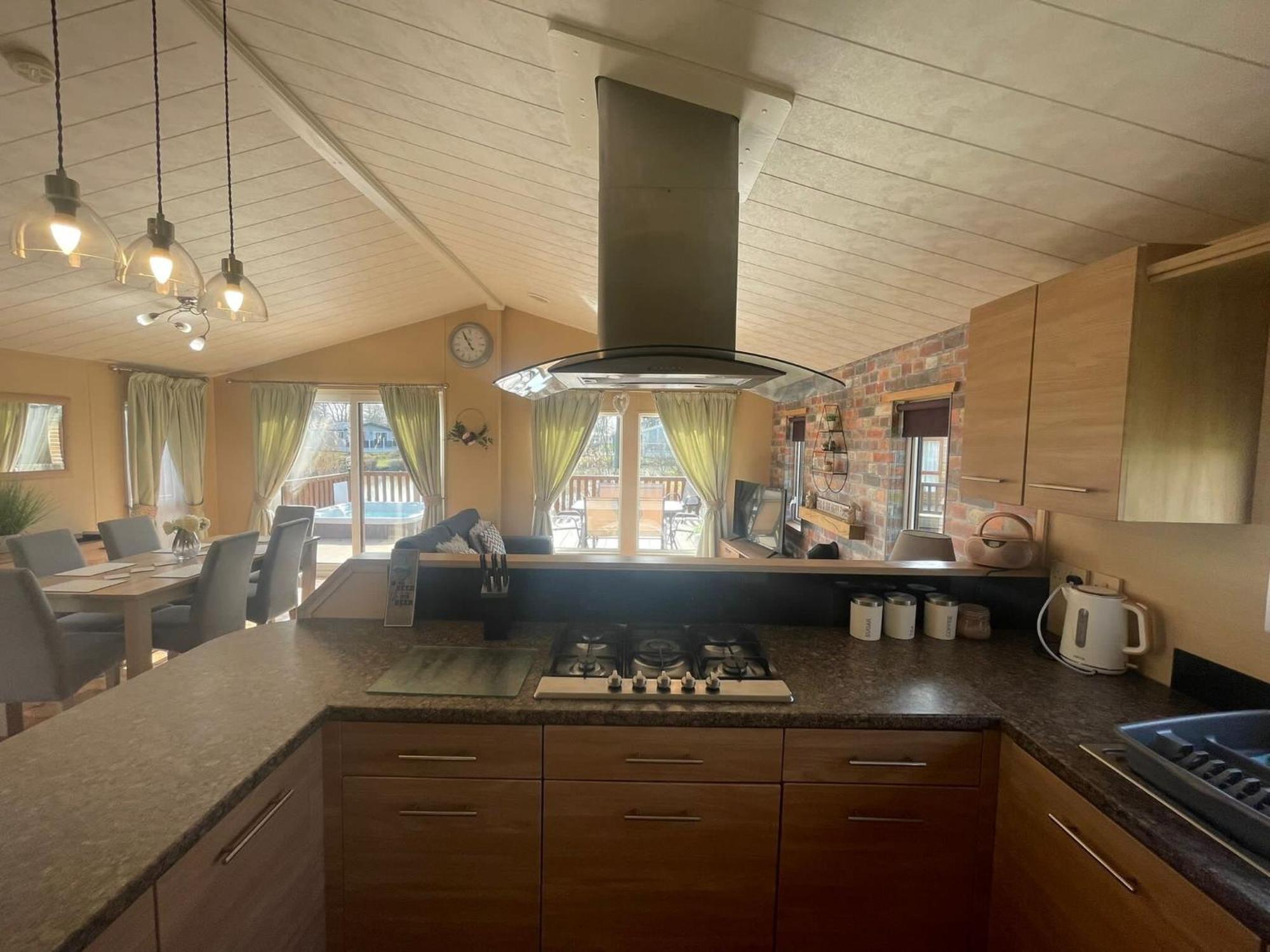 Luxury Lakeside Lodge L1 With Hot Tub Situated At Tattershall Lakes Country Park Dış mekan fotoğraf